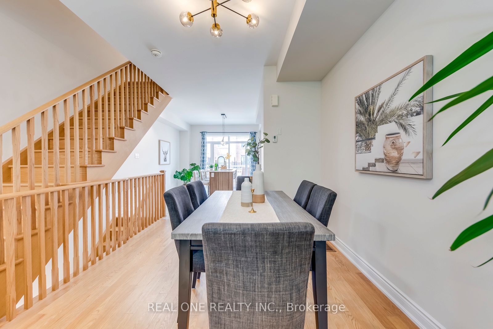 MLS #W12495018 image #6