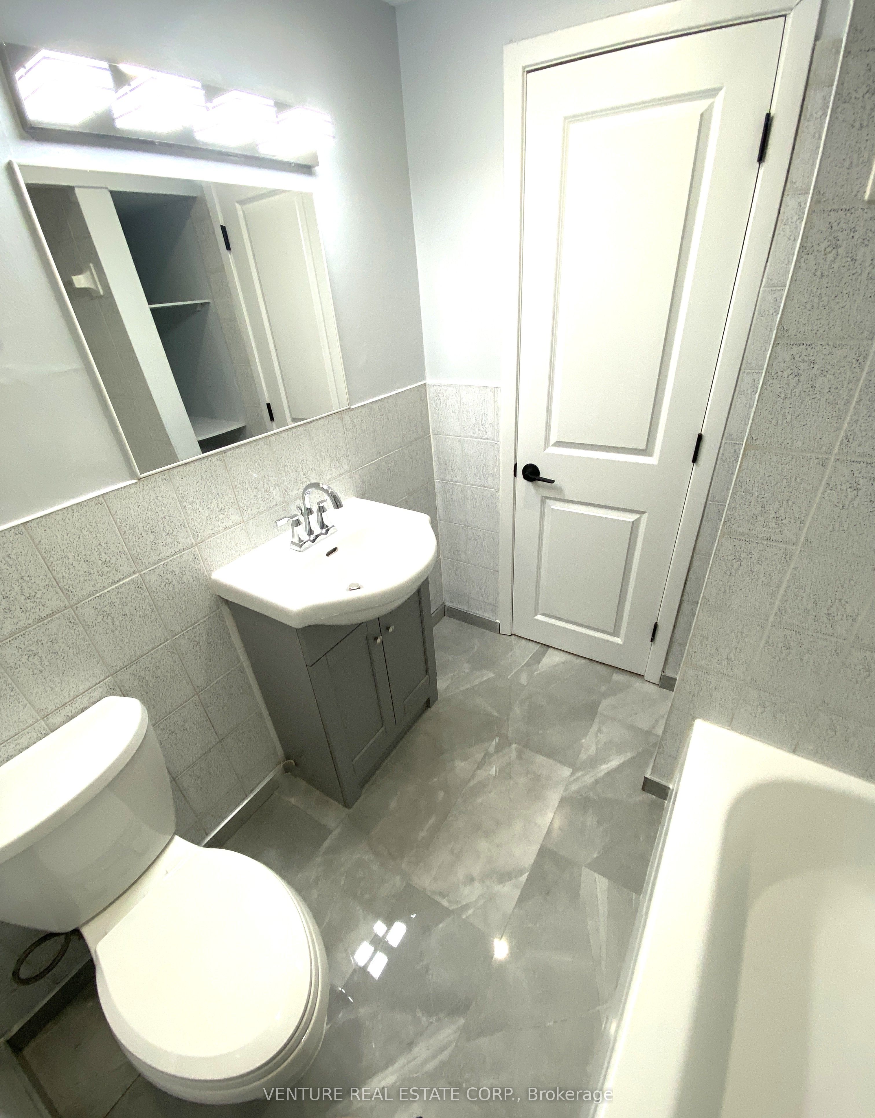 MLS #W12495034 image #15