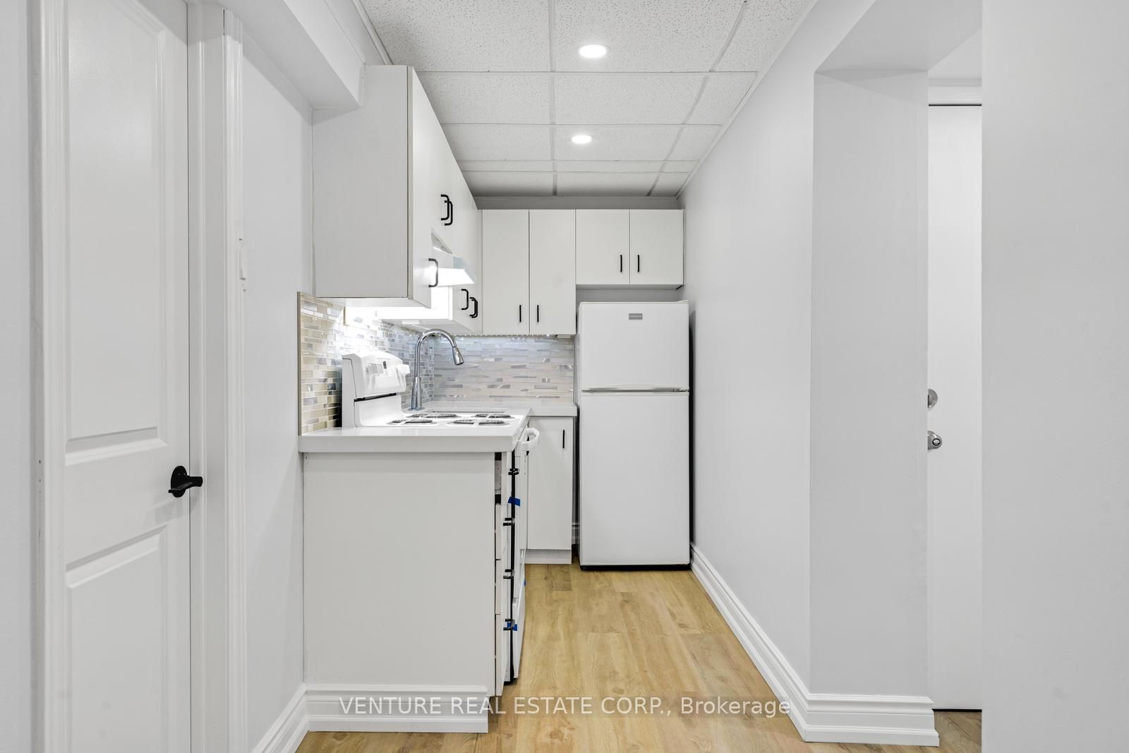 MLS #W12495034 image #9