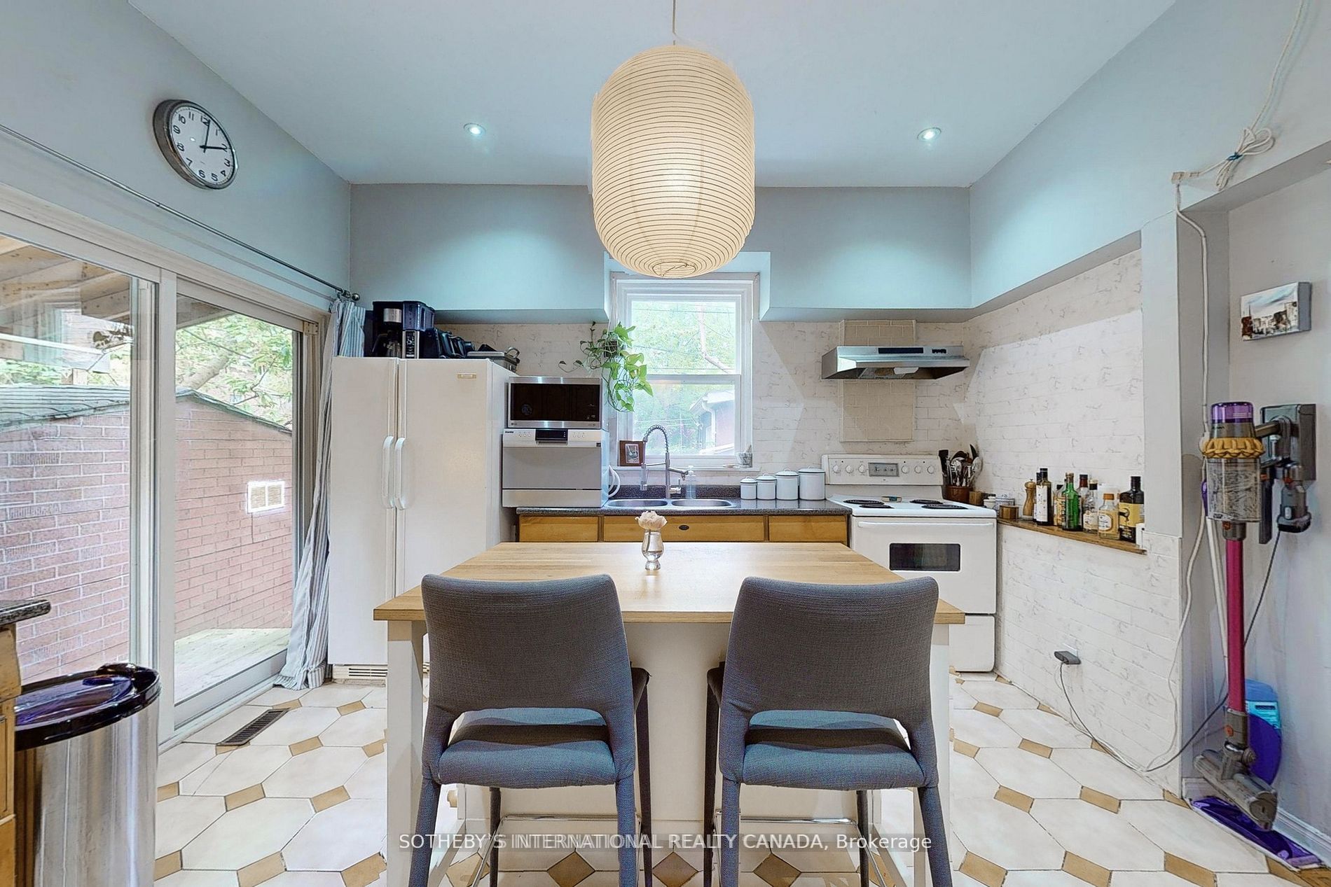 MLS #W12495058 image #15