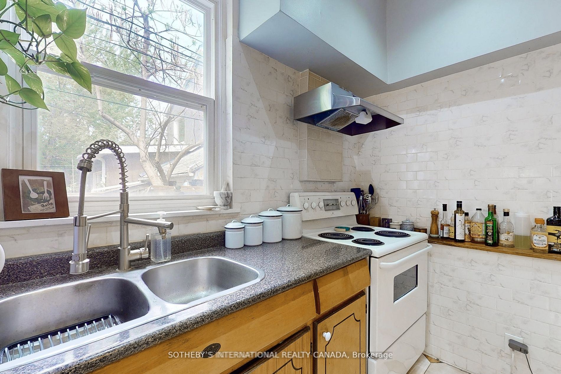 MLS #W12495058 image #18