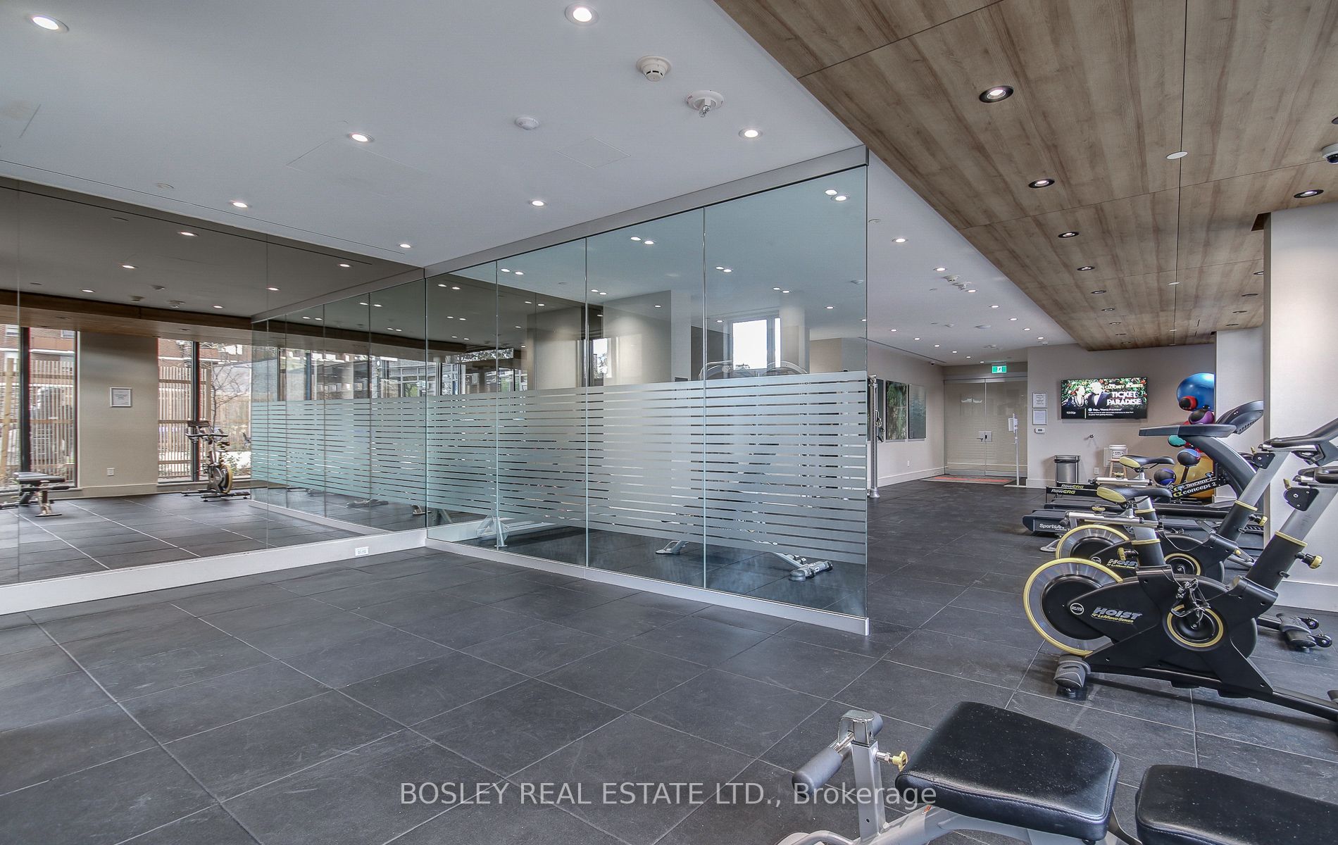 MLS #W12497654 image #18