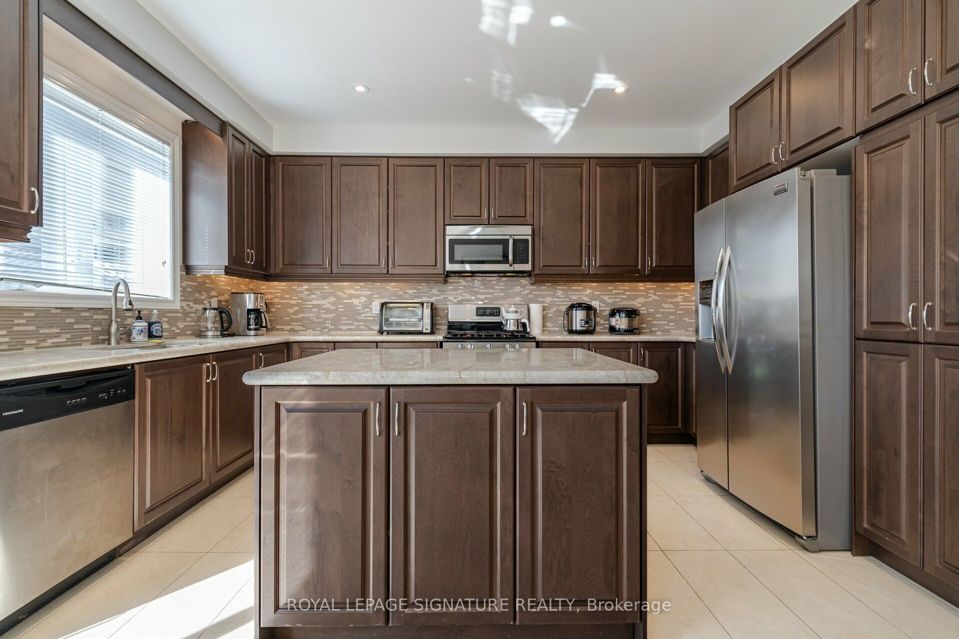 MLS #W9513530 image #11